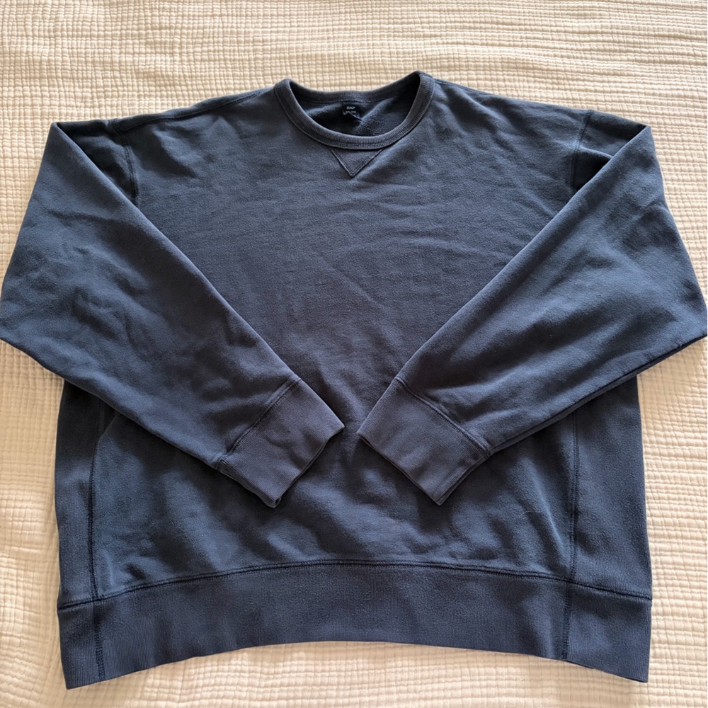 GAP Men's Navy Crewneck Sweatshirt - Great Condition - XXL